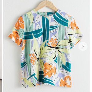 & other stories Paris atelier Short Sleeve Tropical Print Top - size US 2 NWT